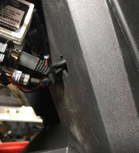 CAN-AM X3 MOUNT FOR MOTOROLA CM300D AND VX2200 MOBILE RADIO AND INTERCOM